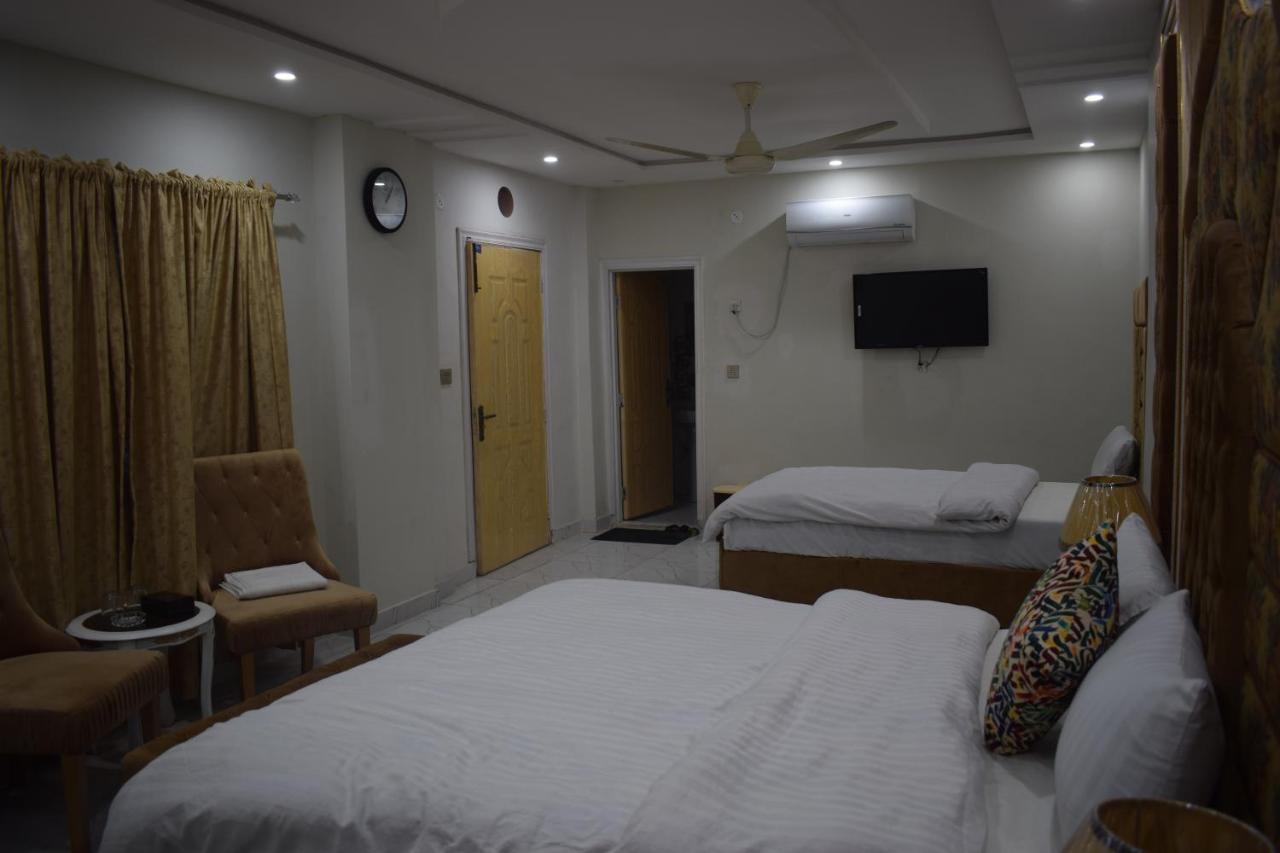 Relax Inn Lahore Luaran gambar