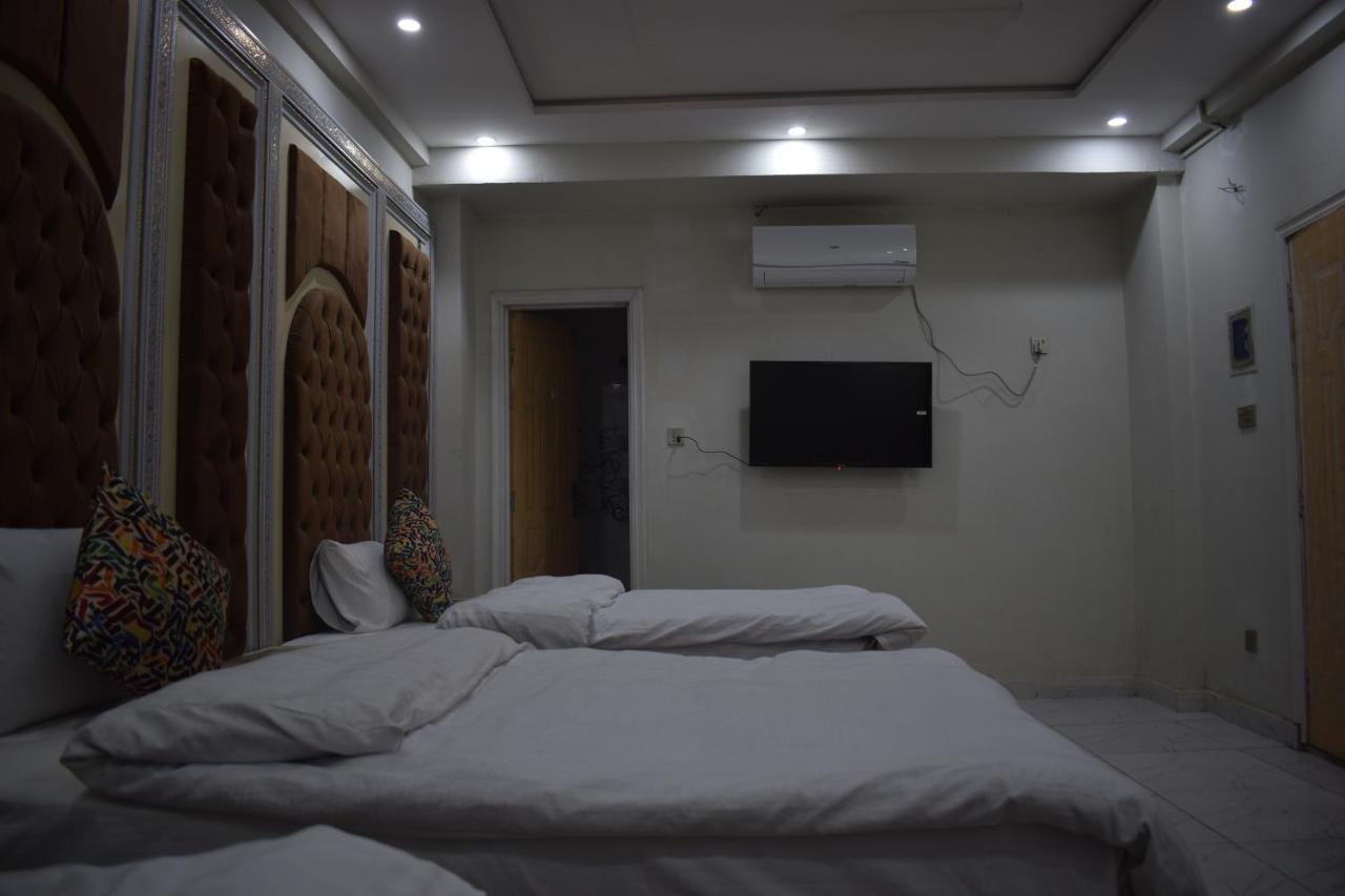 Relax Inn Lahore Luaran gambar